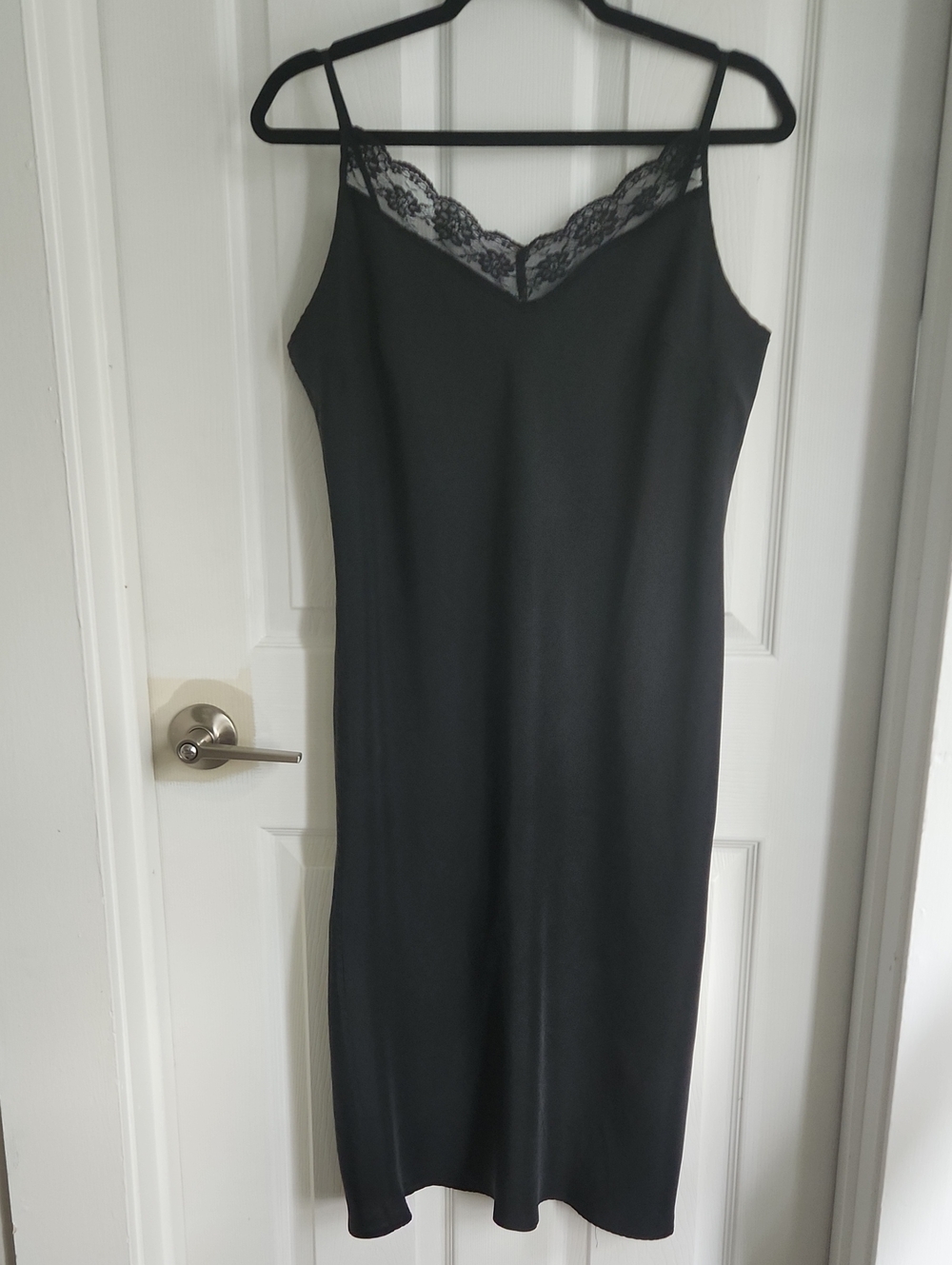 ECI New York Black Lace-Trim Midi Slip Dress